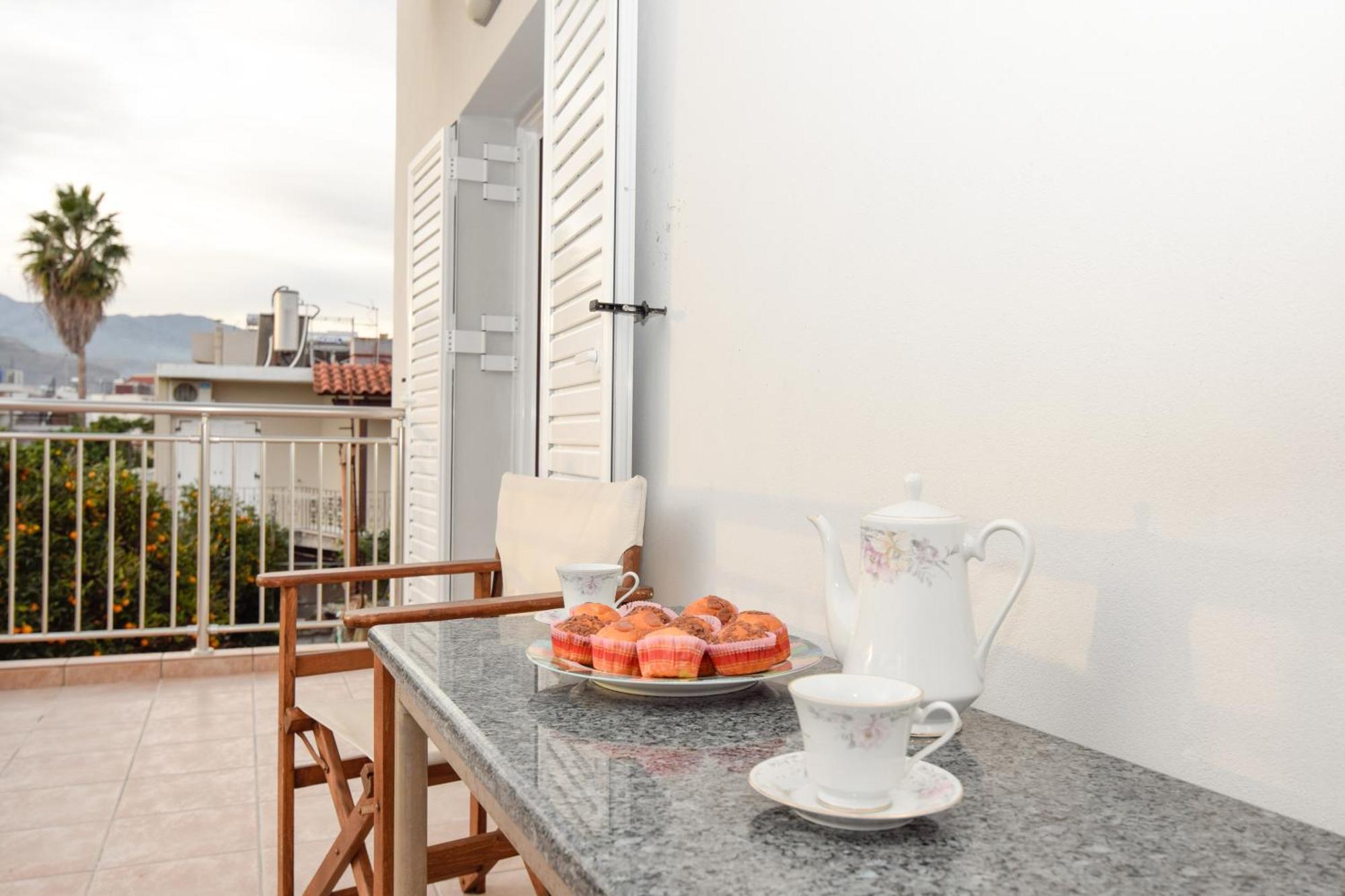 Katakis Luxury Apartment Hriszí Aktí Haniá Kültér fotó
